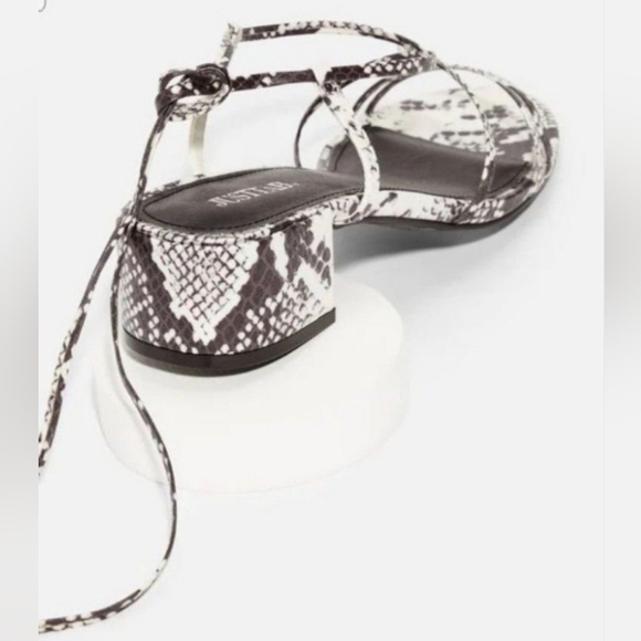 Going Steady Strappy Heel Sandal Size 8.5 MSRP $59.95 - Picture 3 of 7